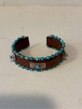 Brown Leather Running Bear Cuff Bracelet with Turquoise Beads